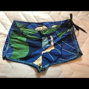 Blue floral Patagonia board shorts, women’s 10